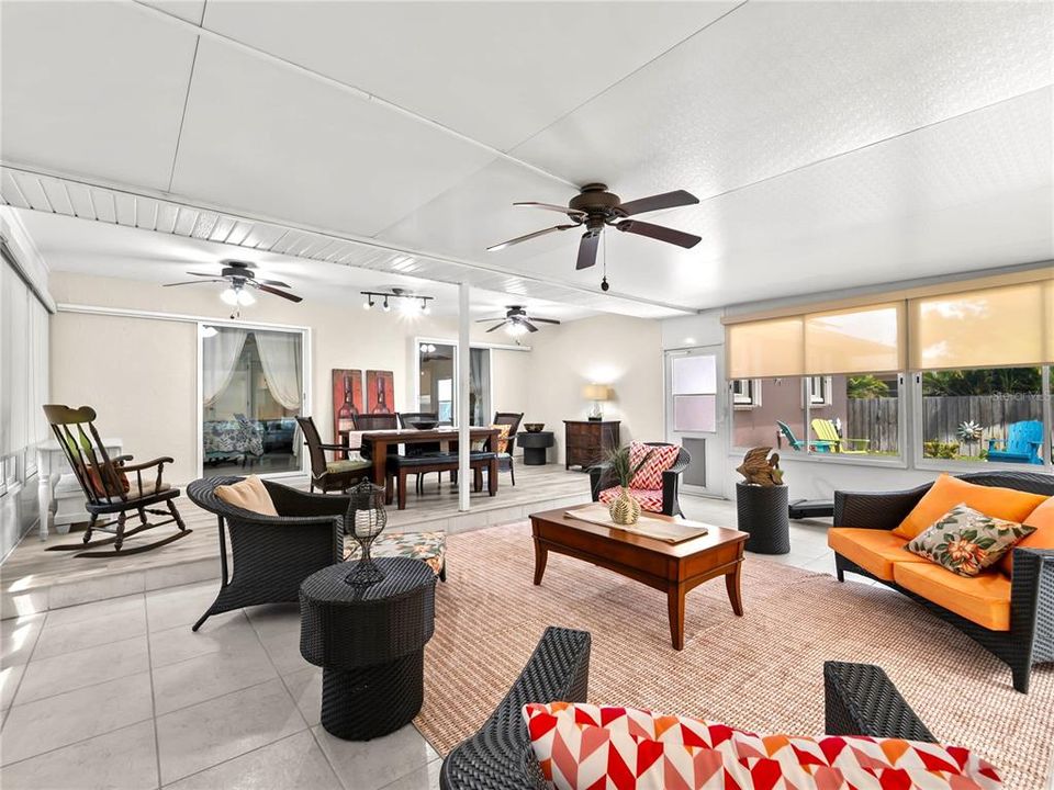 For Sale: $365,000 (2 beds, 2 baths, 1680 Square Feet)