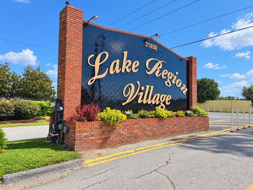 For Sale: $86,500 (2 beds, 2 baths, 1248 Square Feet)