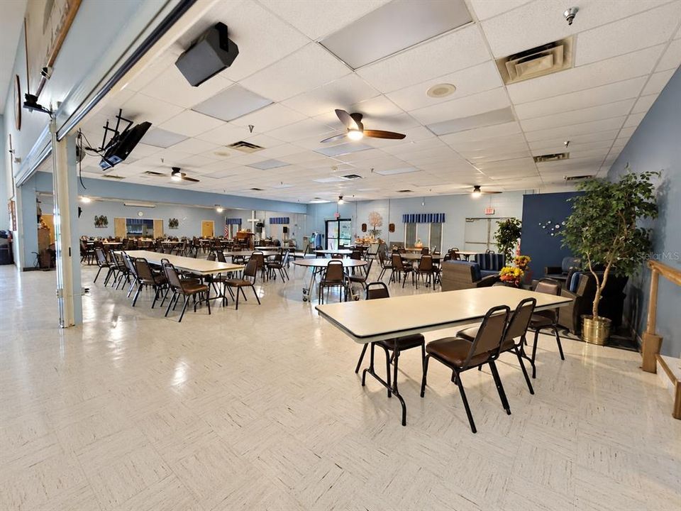 For Sale: $86,500 (2 beds, 2 baths, 1248 Square Feet)