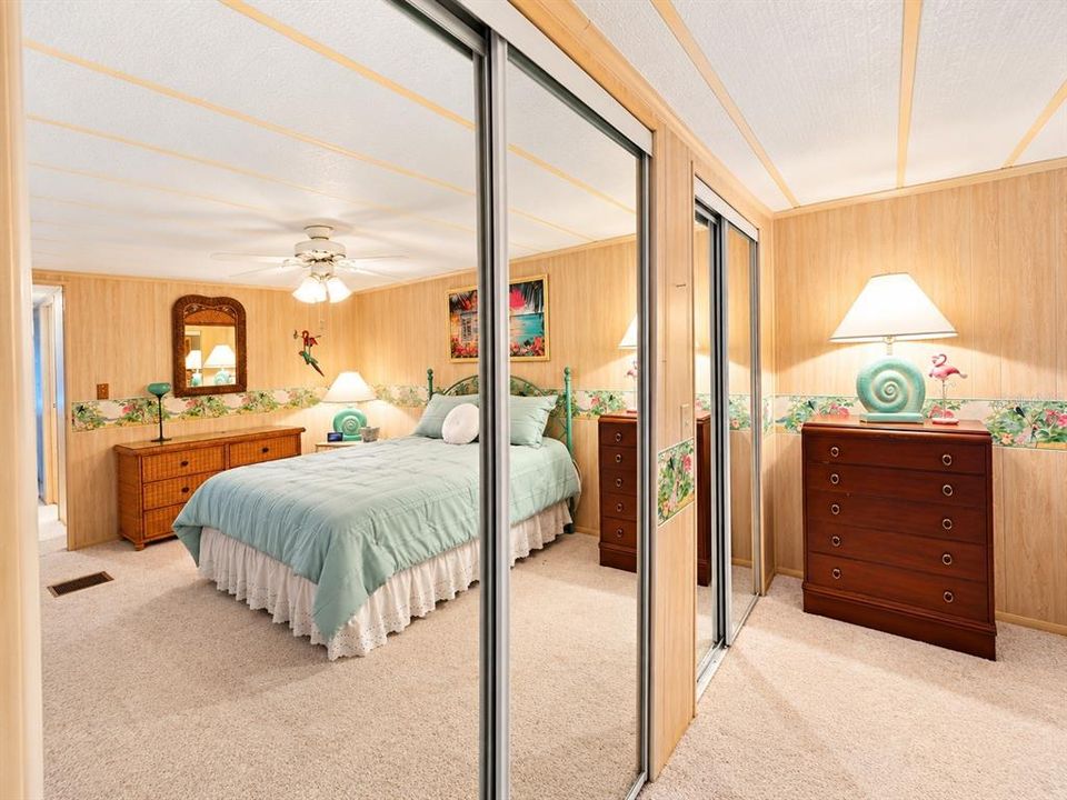 For Sale: $86,500 (2 beds, 2 baths, 1248 Square Feet)