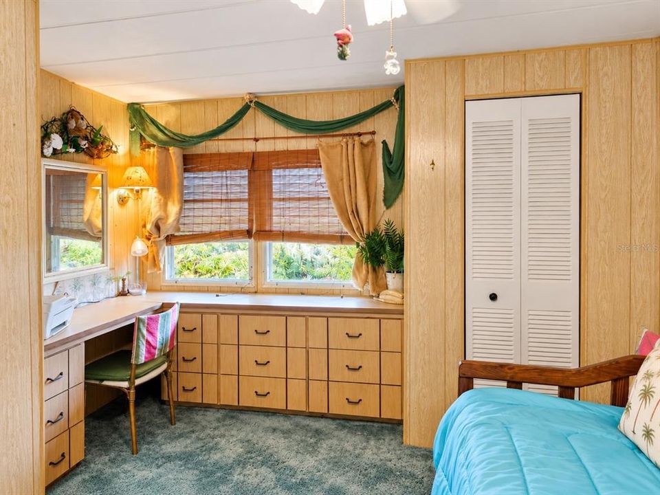 For Sale: $86,500 (2 beds, 2 baths, 1248 Square Feet)