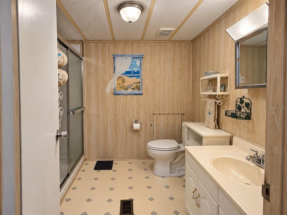 For Sale: $86,500 (2 beds, 2 baths, 1248 Square Feet)