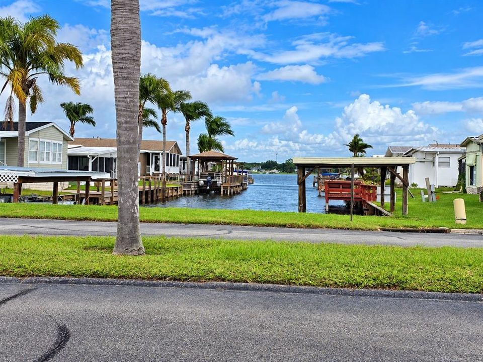 For Sale: $86,500 (2 beds, 2 baths, 1248 Square Feet)
