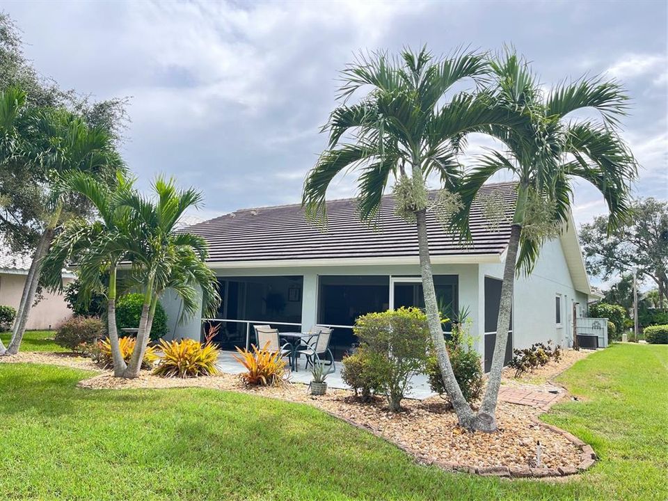En Venta: $478,500 (2 camas, 2 baños, 1628 Pies cuadrados)