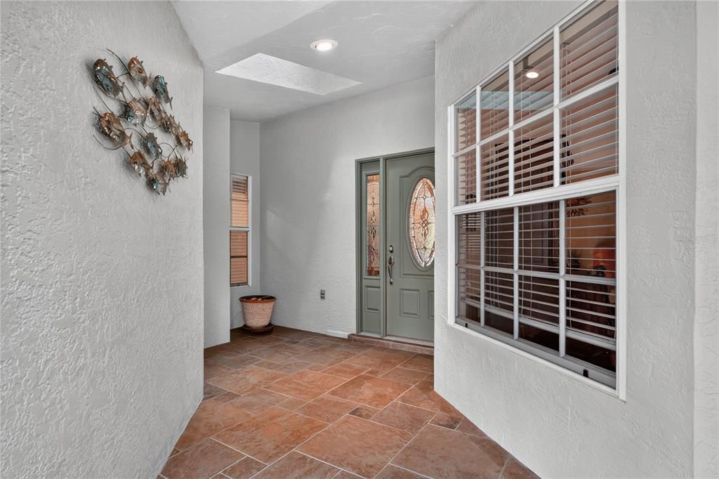 En Venta: $478,500 (2 camas, 2 baños, 1628 Pies cuadrados)