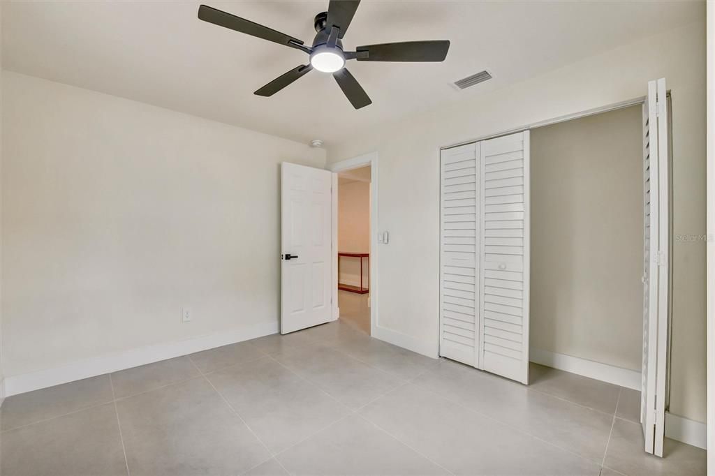 En Venta: $545,000 (4 camas, 2 baños, 1591 Pies cuadrados)
