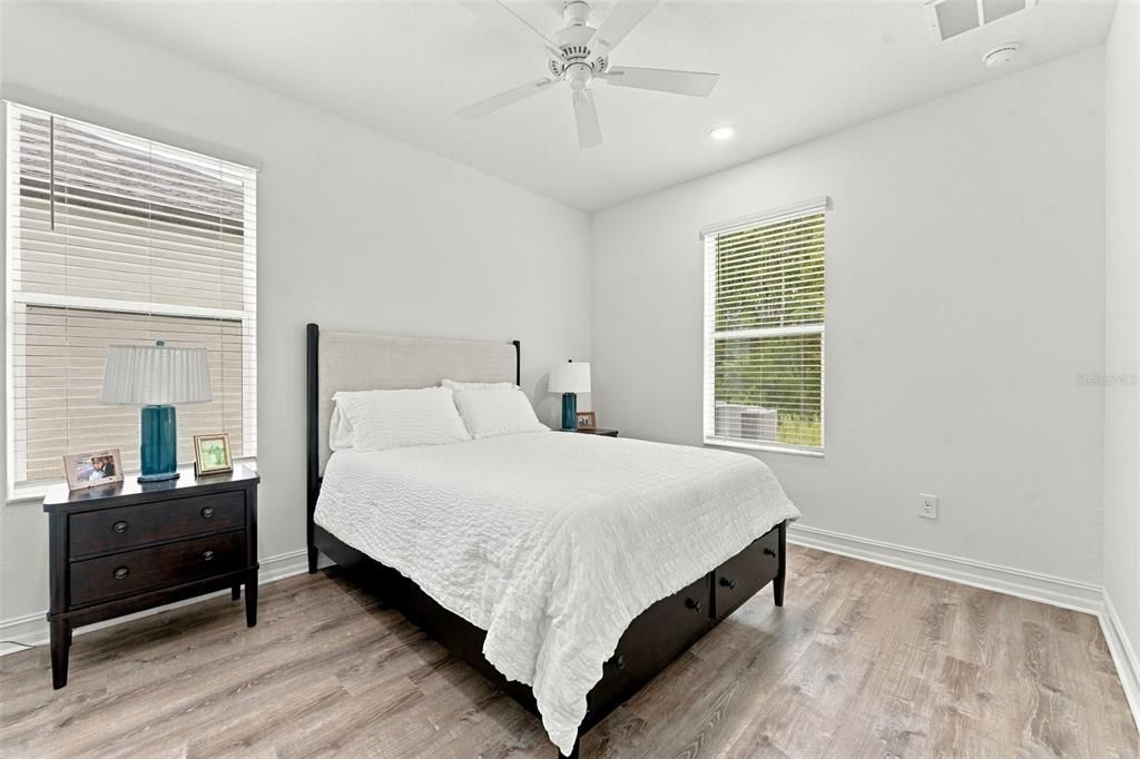 En Venta: $779,000 (5 camas, 4 baños, 3273 Pies cuadrados)