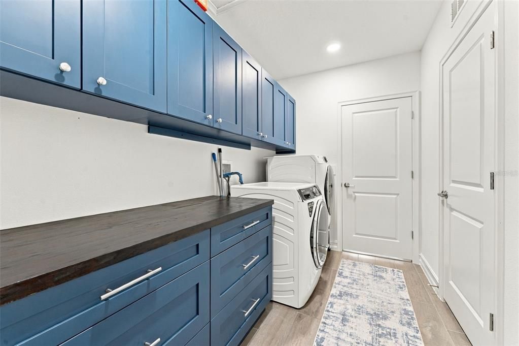 En Venta: $779,000 (5 camas, 4 baños, 3273 Pies cuadrados)
