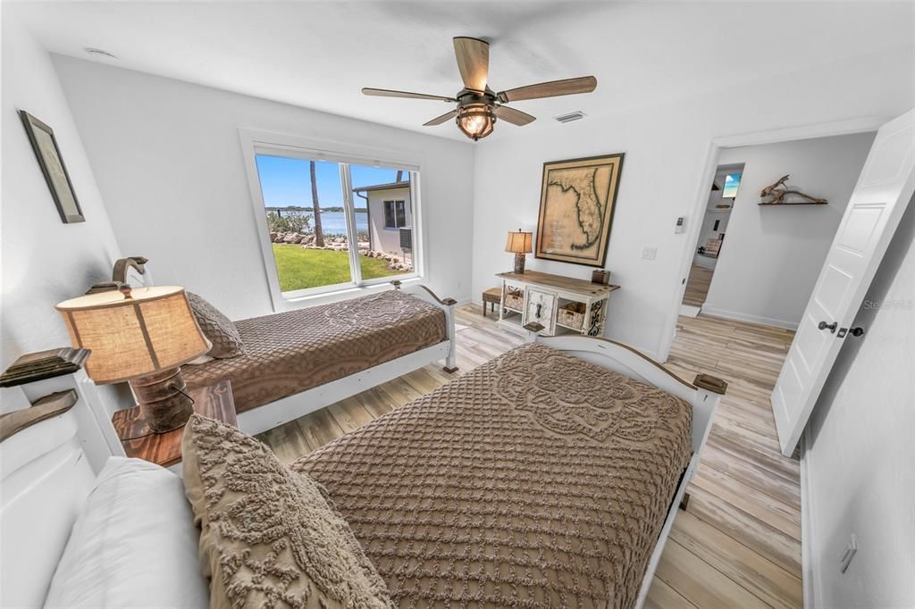 For Sale: $5,200,000 (5 beds, 4 baths, 4124 Square Feet)