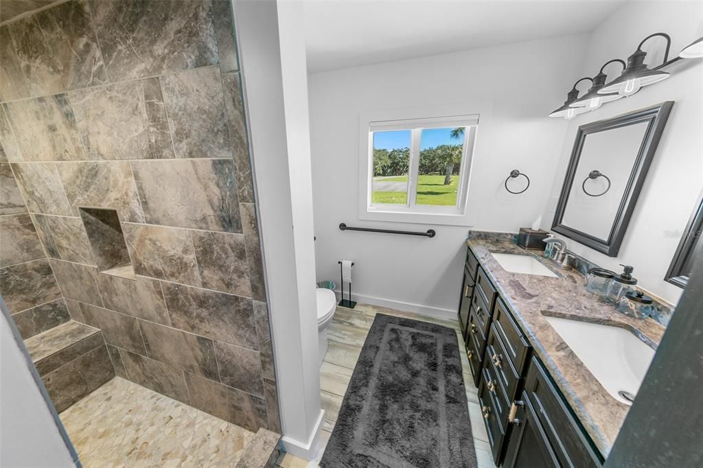 For Sale: $5,200,000 (5 beds, 4 baths, 4124 Square Feet)