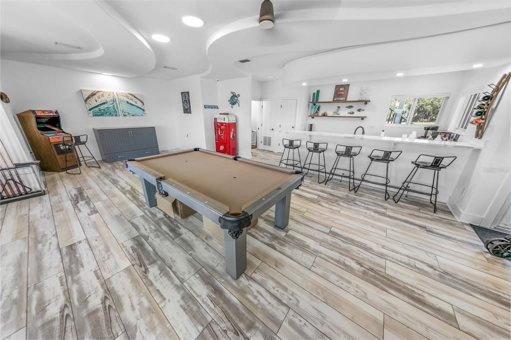 For Sale: $5,200,000 (5 beds, 4 baths, 4124 Square Feet)