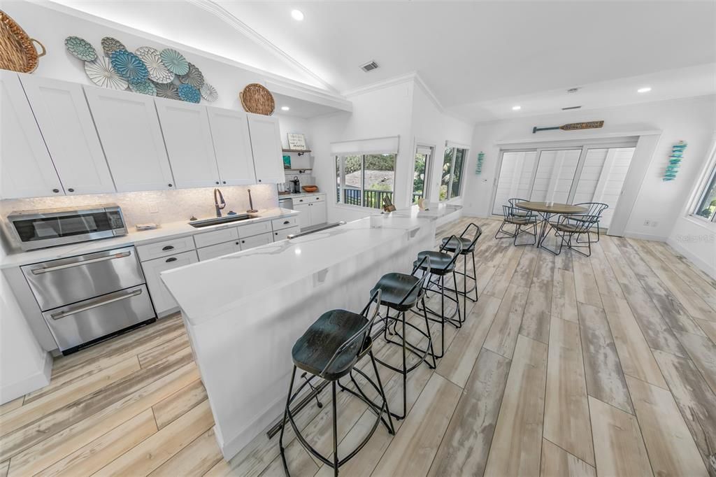 For Sale: $5,200,000 (5 beds, 4 baths, 4124 Square Feet)
