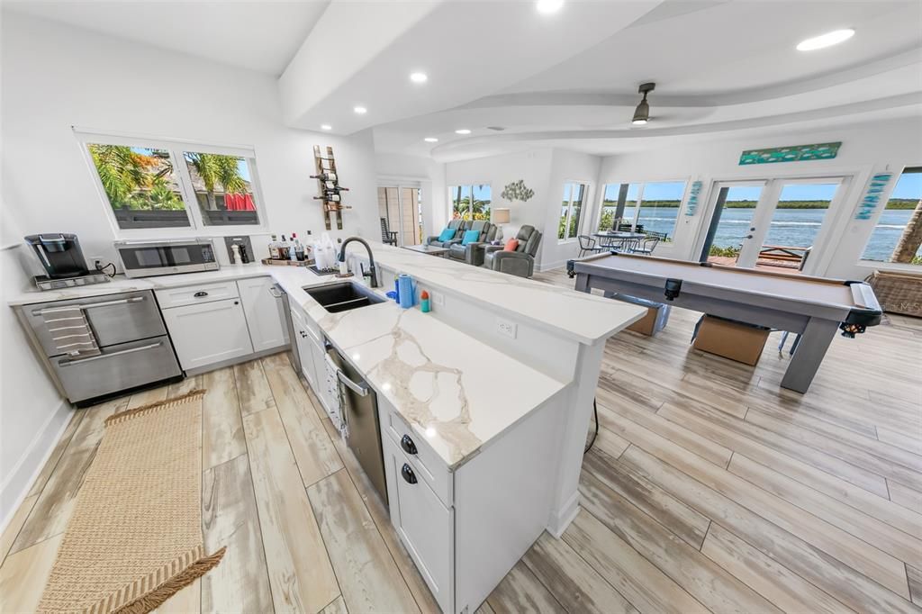 For Sale: $5,200,000 (5 beds, 4 baths, 4124 Square Feet)