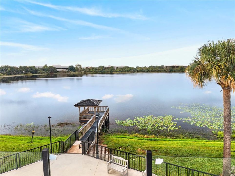 For Sale: $135,000 (2 beds, 2 baths, 897 Square Feet)
