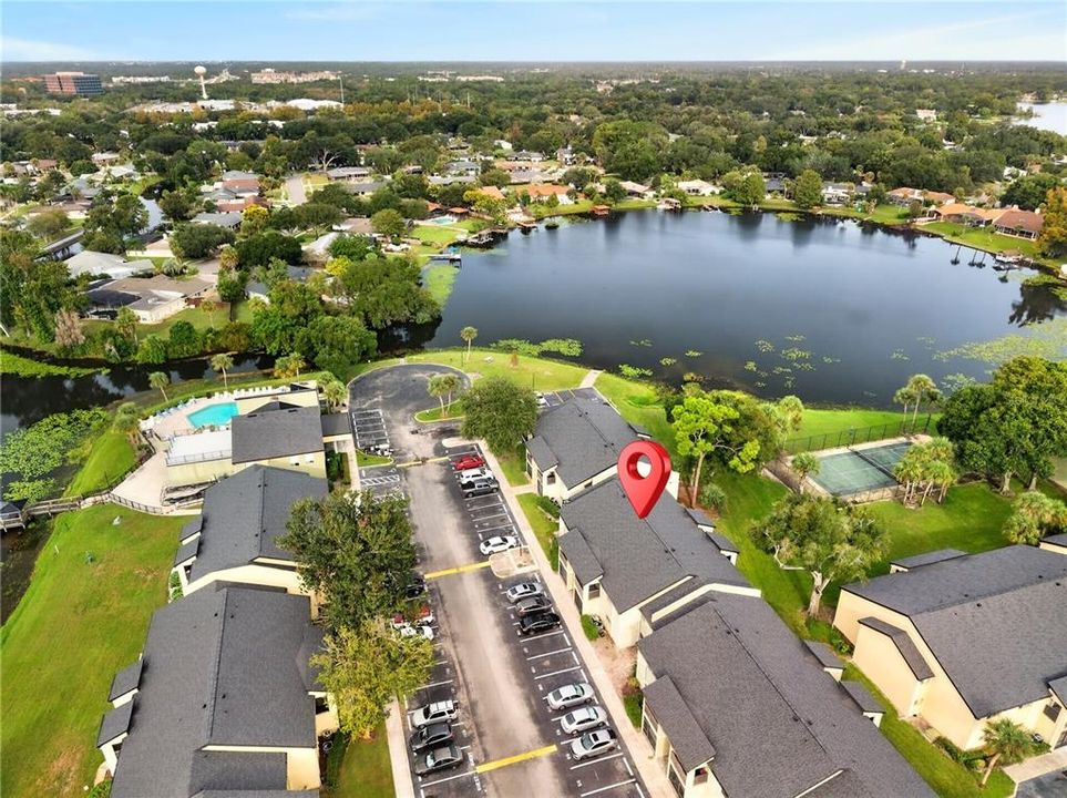 For Sale: $135,000 (2 beds, 2 baths, 897 Square Feet)