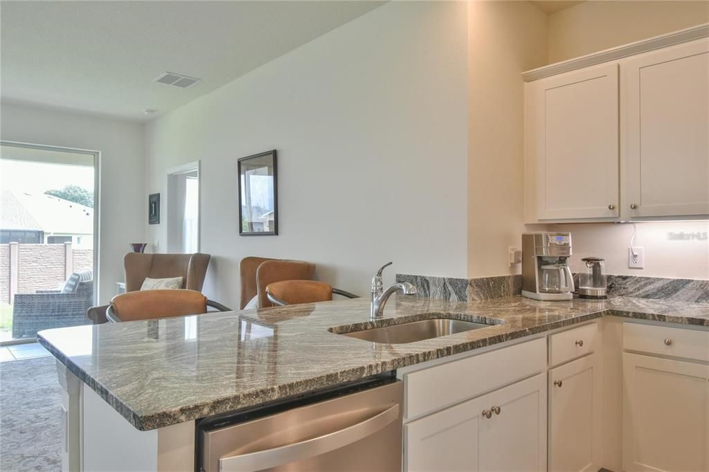 For Rent: $4,400 (3 beds, 2 baths, 1505 Square Feet)