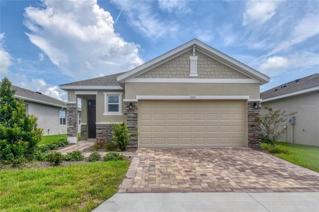 For Rent: $4,400 (3 beds, 2 baths, 1505 Square Feet)