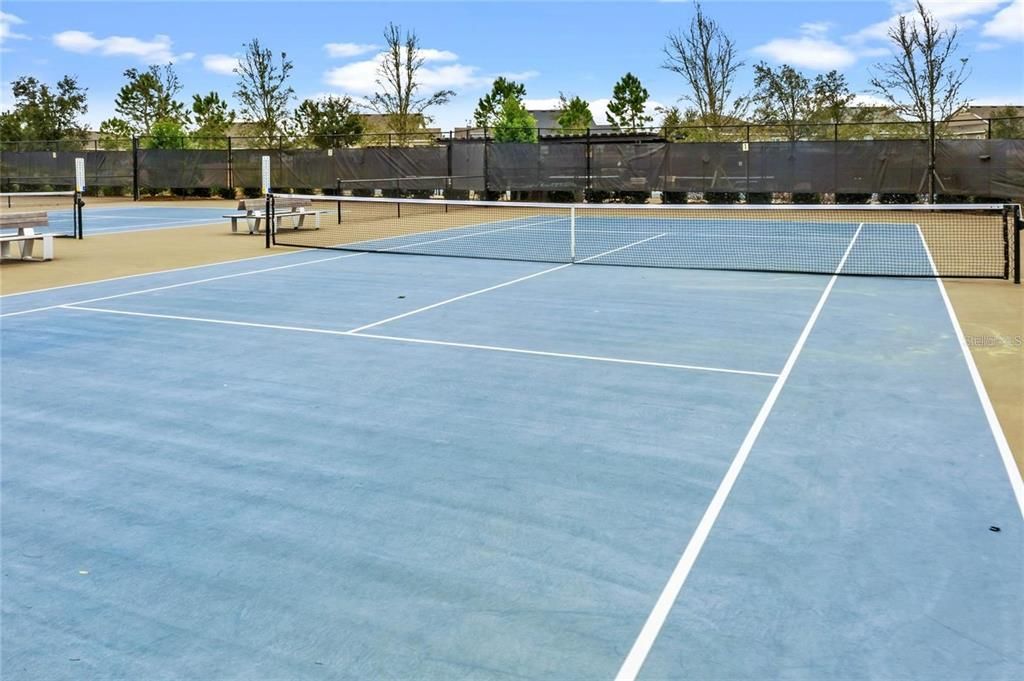 For Rent: $4,400 (3 beds, 2 baths, 1505 Square Feet)