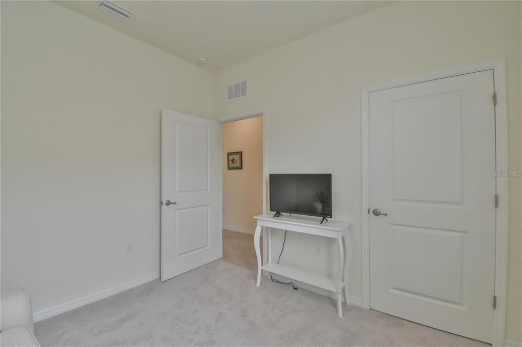 For Rent: $4,400 (3 beds, 2 baths, 1505 Square Feet)