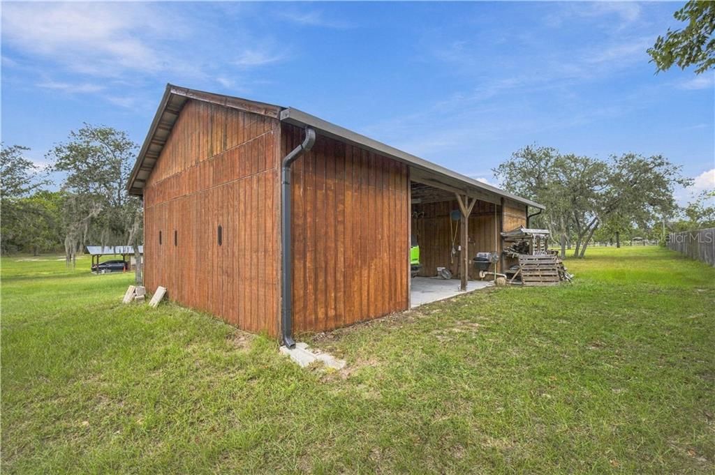 For Sale: $325,000 (3 beds, 2 baths, 1676 Square Feet)