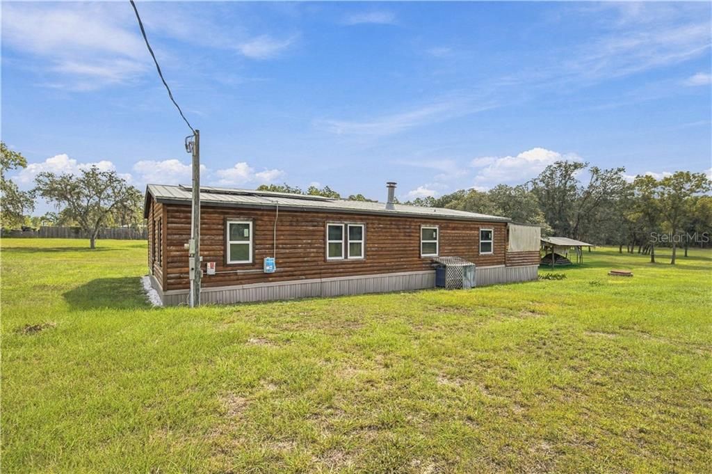 For Sale: $325,000 (3 beds, 2 baths, 1676 Square Feet)