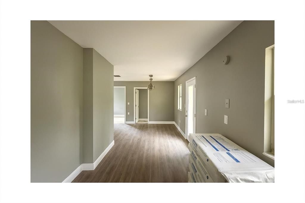 На продажу: $129,999 (3 спален, 2 ванн, 1460 Квадратных фут)