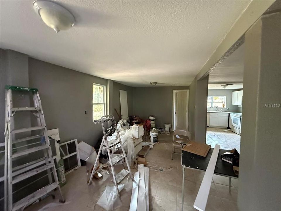 На продажу: $129,999 (3 спален, 2 ванн, 1460 Квадратных фут)