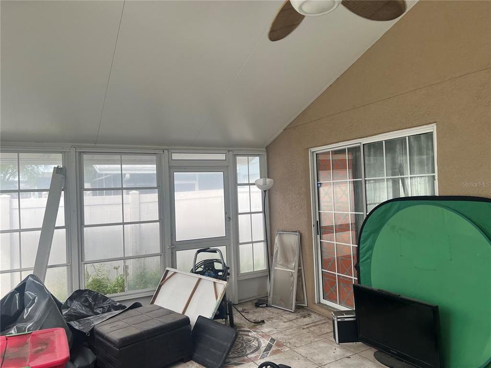 En Venta: $375,000 (4 camas, 2 baños, 1766 Pies cuadrados)