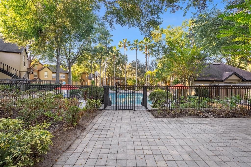 For Rent: $1,390 (1 beds, 1 baths, 499 Square Feet)