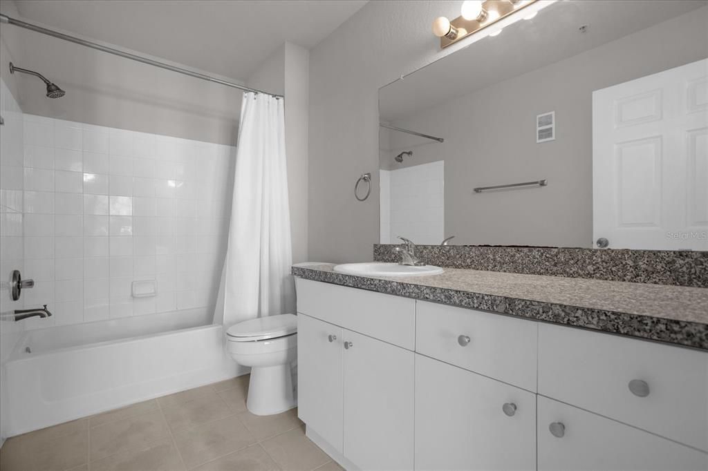 For Rent: $1,390 (1 beds, 1 baths, 499 Square Feet)