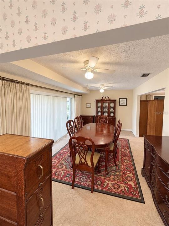 For Sale: $195,000 (2 beds, 2 baths, 1696 Square Feet)