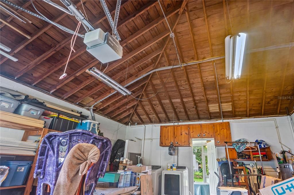 На продажу: $329,900 (3 спален, 2 ванн, 1320 Квадратных фут)