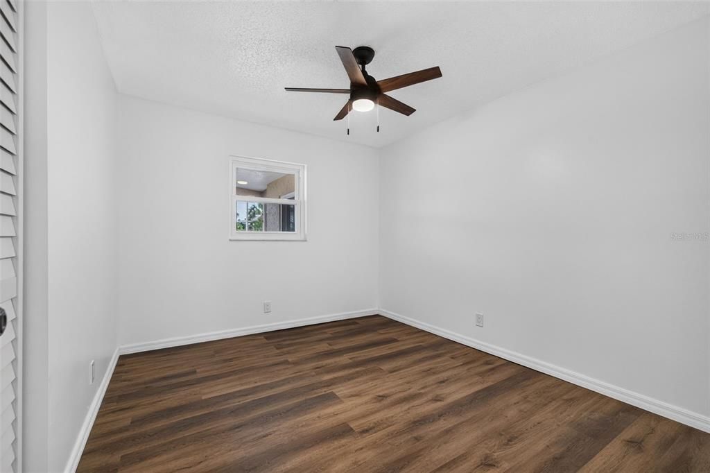 For Sale: $450,000 (3 beds, 2 baths, 1552 Square Feet)