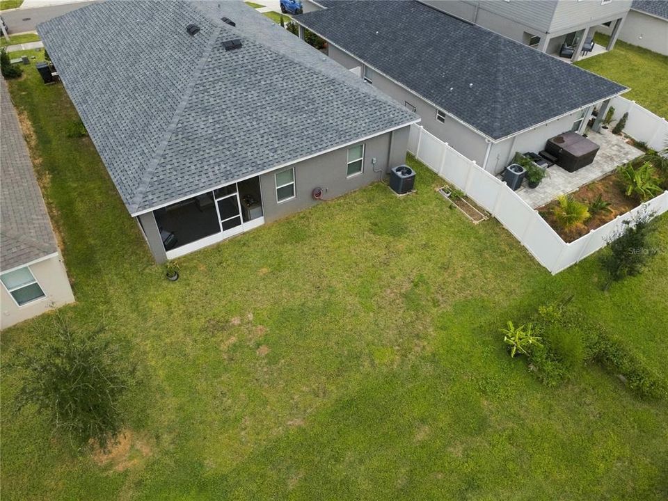 For Sale: $399,999 (4 beds, 2 baths, 2034 Square Feet)