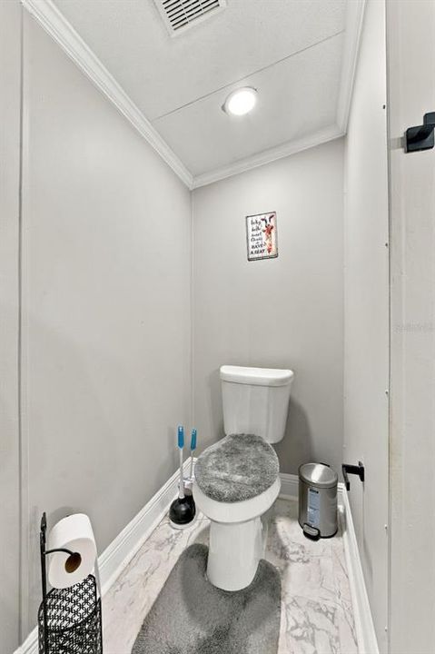 На продажу: $359,990 (3 спален, 2 ванн, 1620 Квадратных фут)