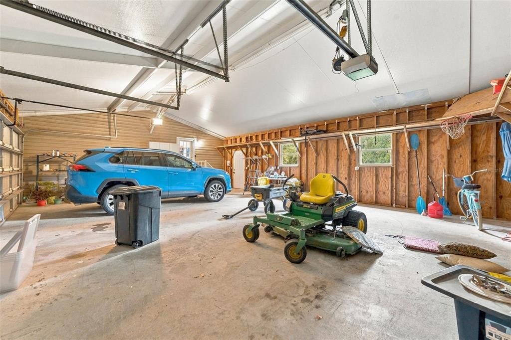 На продажу: $359,990 (3 спален, 2 ванн, 1620 Квадратных фут)