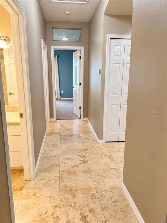 En Venta: $474,900 (3 camas, 2 baños, 2153 Pies cuadrados)