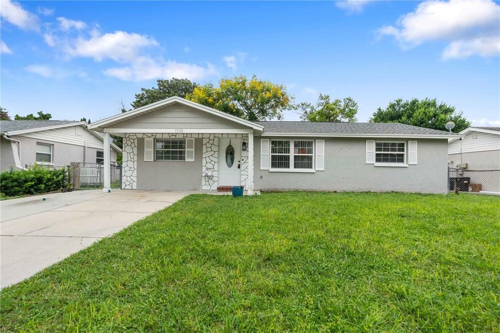 For Sale: $239,900 (3 beds, 2 baths, 1592 Square Feet)