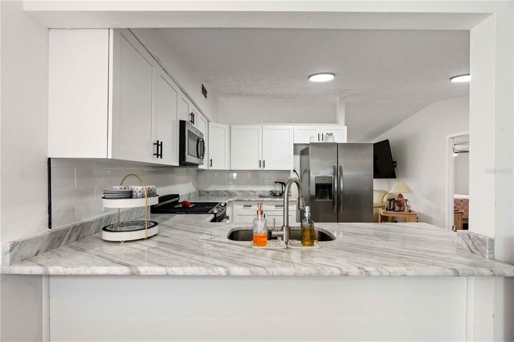 For Sale: $239,900 (3 beds, 2 baths, 1592 Square Feet)