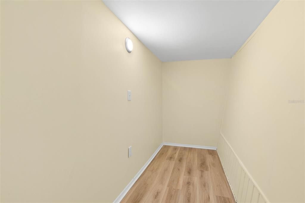 For Sale: $129,000 (3 beds, 2 baths, 1431 Square Feet)