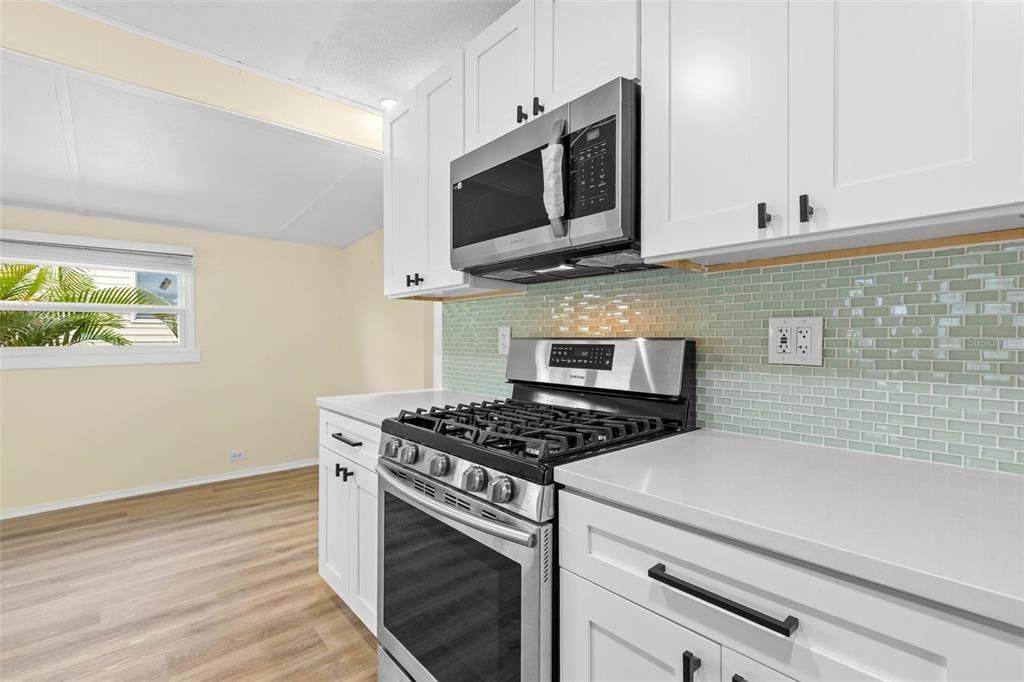 For Sale: $129,000 (3 beds, 2 baths, 1431 Square Feet)