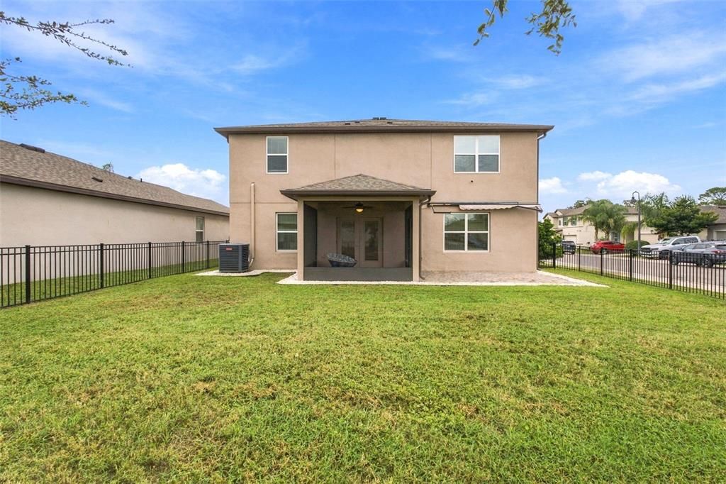For Sale: $440,000 (5 beds, 3 baths, 2785 Square Feet)