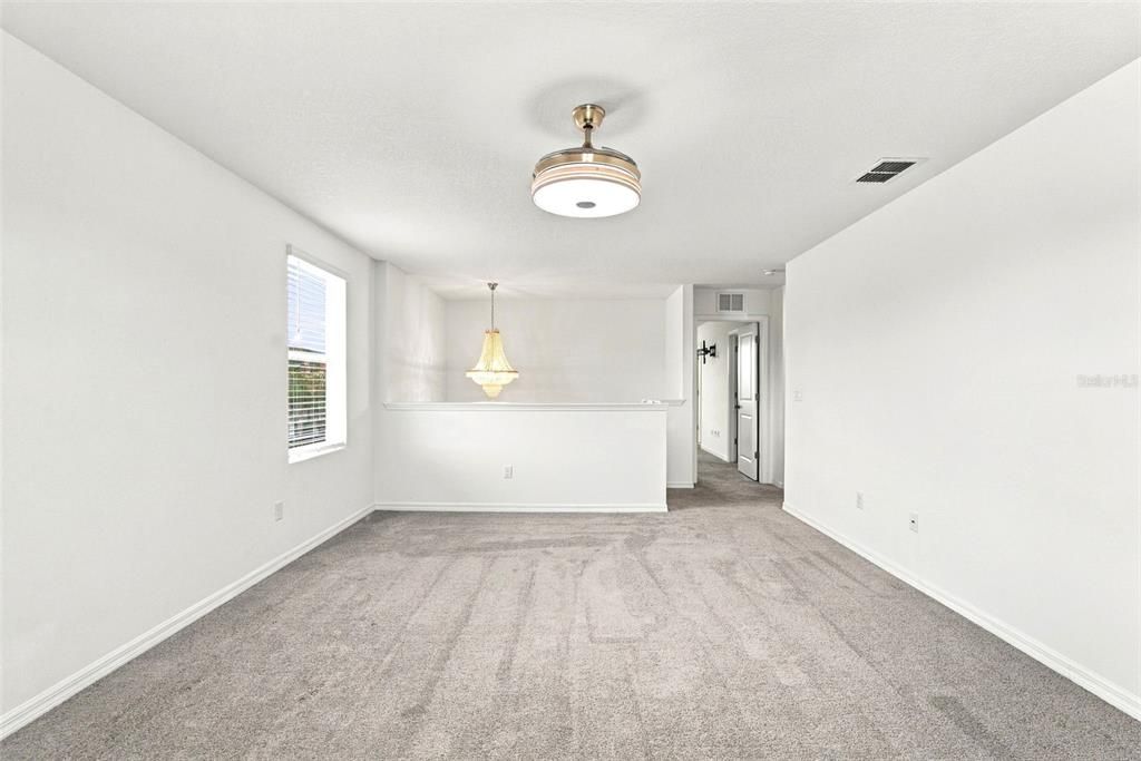 For Sale: $440,000 (5 beds, 3 baths, 2785 Square Feet)