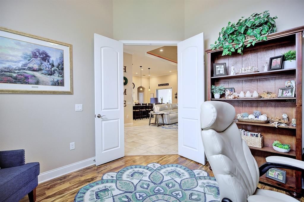 For Sale: $950,000 (4 beds, 4 baths, 3573 Square Feet)