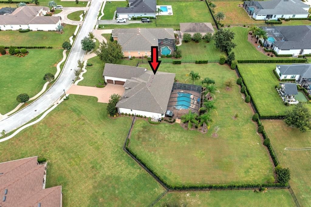 For Sale: $950,000 (4 beds, 4 baths, 3573 Square Feet)