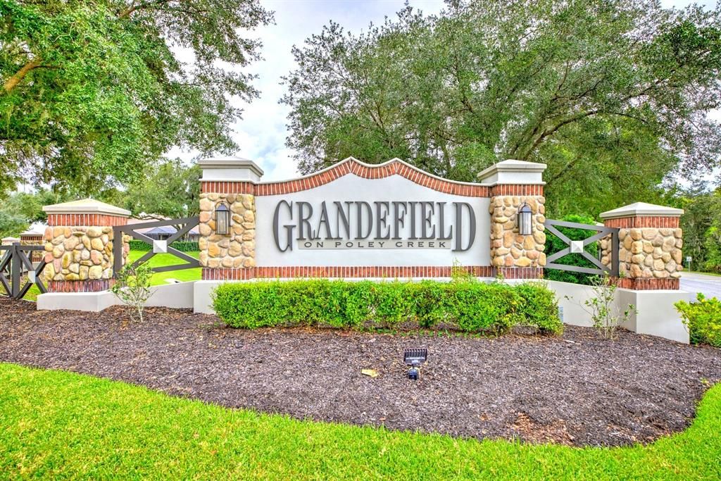 For Sale: $950,000 (4 beds, 4 baths, 3573 Square Feet)