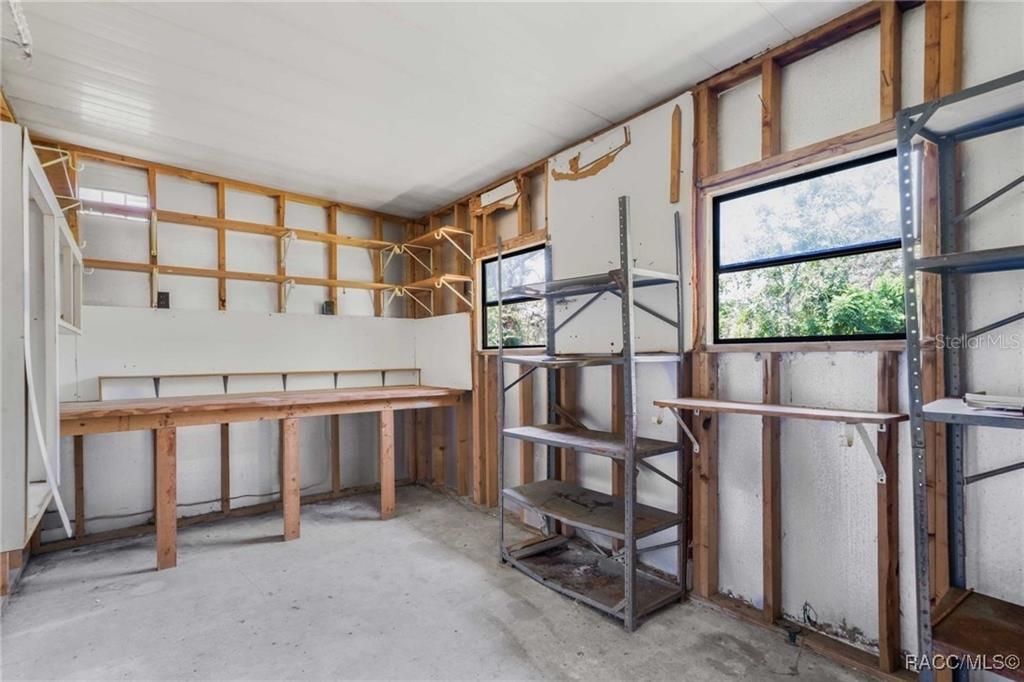 На продажу: $185,000 (3 спален, 2 ванн, 1307 Квадратных фут)