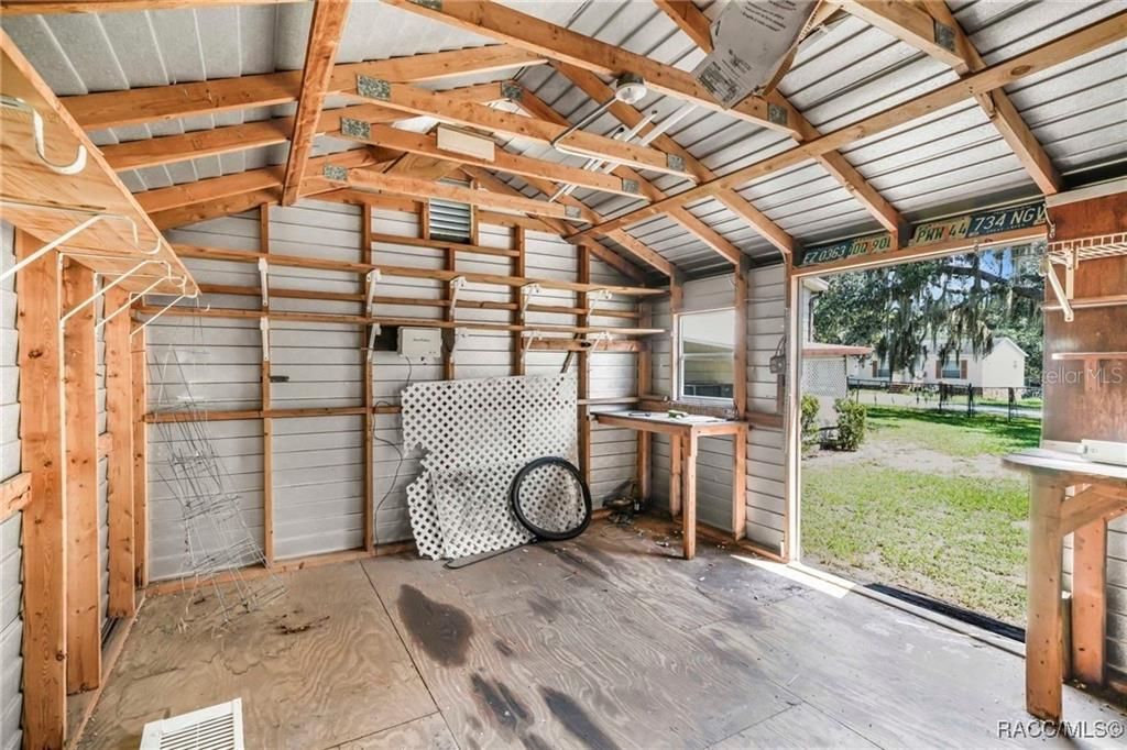 На продажу: $185,000 (3 спален, 2 ванн, 1307 Квадратных фут)