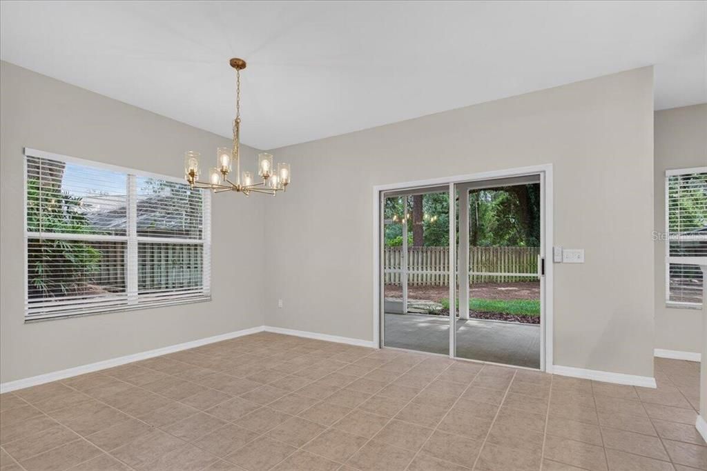 En Venta: $479,900 (3 camas, 2 baños, 2777 Pies cuadrados)
