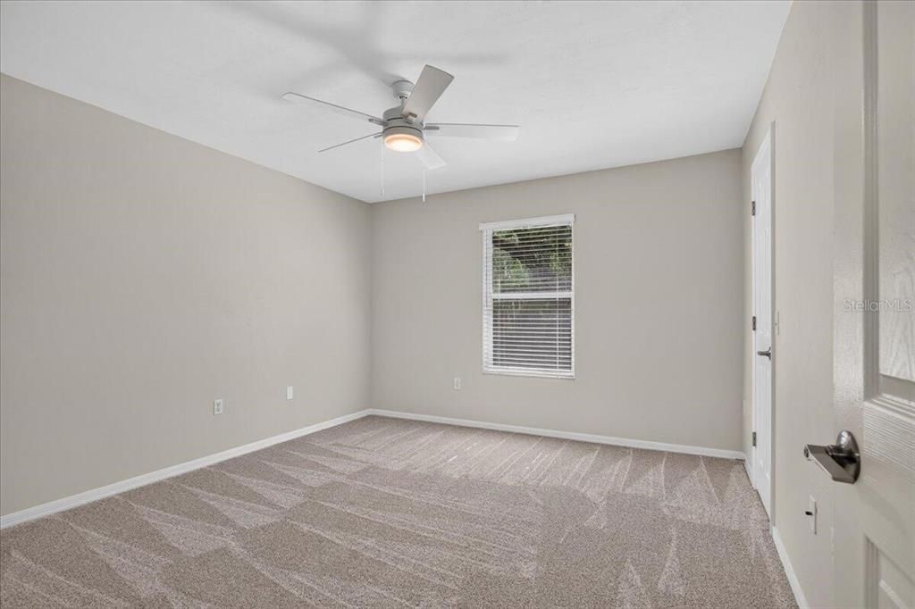 En Venta: $479,900 (3 camas, 2 baños, 2777 Pies cuadrados)